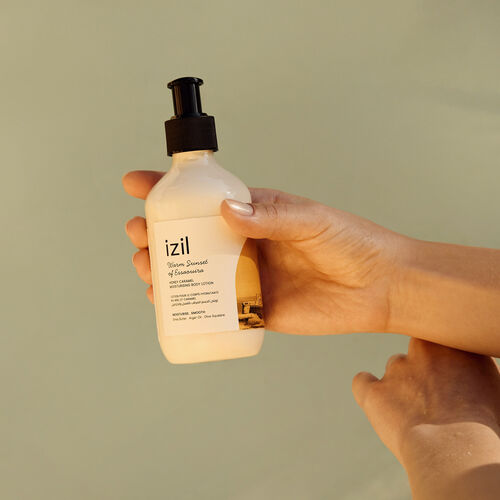 Warm Sunset of Essaouira Honey Caramel Body Set image number null