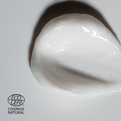 Almond Hydrating Conditioner hover view